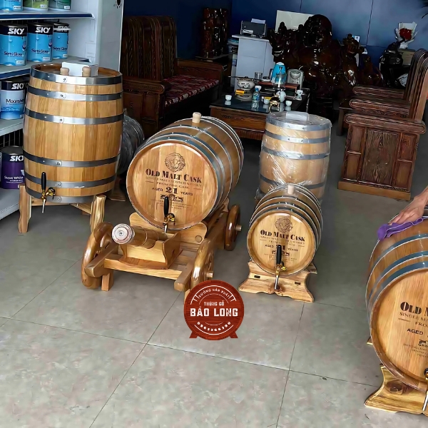 thiet-ke-noi-that-voi-thung-go-soi-o-phong-khach