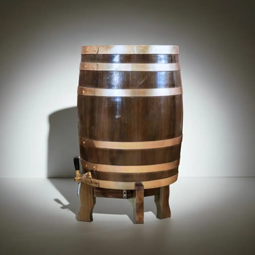 so-sanh-lua-chon-thung-ruou-go-soi-50-lit-hay-thung-ruou-go-soi-100-lit