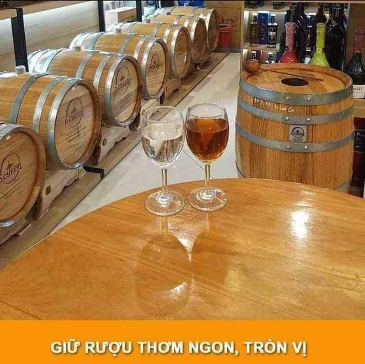Ngâm rượu trắng trong thùng gỗ sồi – Quy trình chuẩn, bí quyết thành công để có bình rượu thơm ngon chuẩn vị