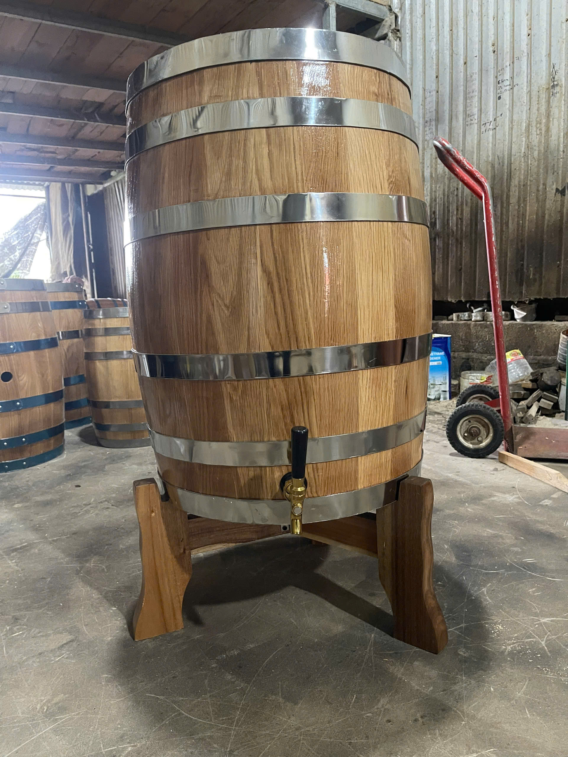 🥃-thung-ruou-go-soi-100l-dang-dung-dai-inox