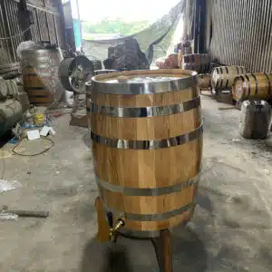 🥃-thung-ruou-go-soi-100l-dang-dung-dai-inox