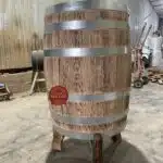 Thùng gỗ sồi 100L dáng đứng khò lửa tại Xưởng Bảo Long